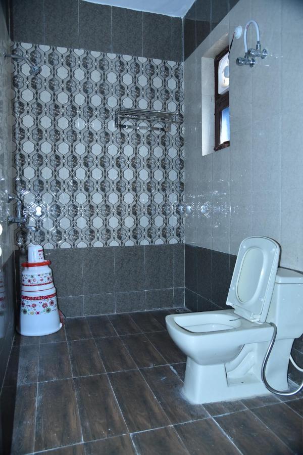 Gopi Dham Hotel Haridwār Екстериор снимка