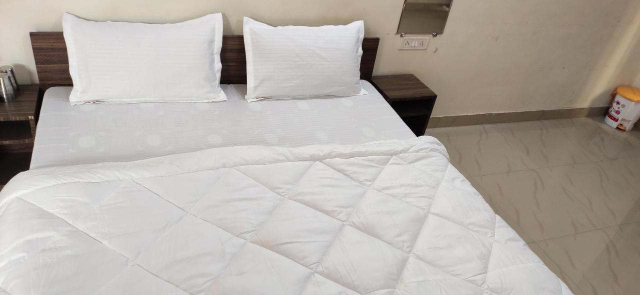 Gopi Dham Hotel Haridwār Екстериор снимка